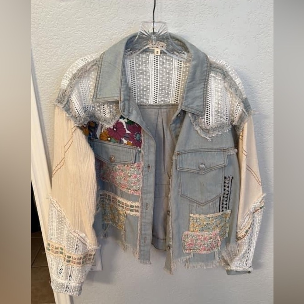 Pol jacket new size small but is roomy